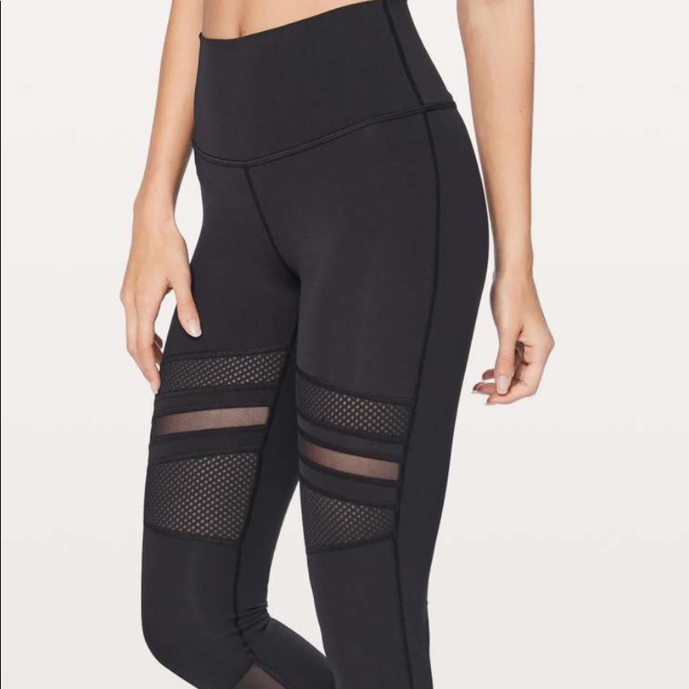 NWT winder under hr tight mix & mesh